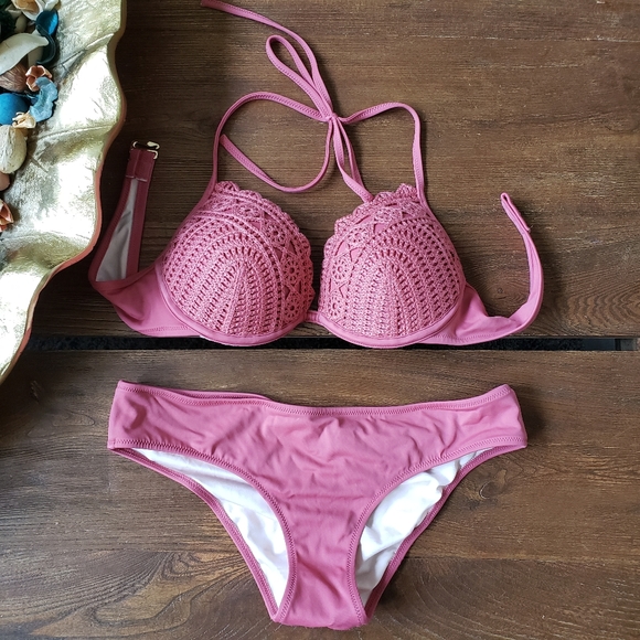 💛 Shade & Shore crochet bikini set - Picture 6 of 8